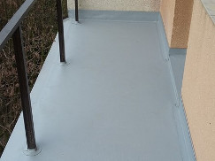 Balkon staršího rodinného domu izolovaný fólií Fatrafol 810